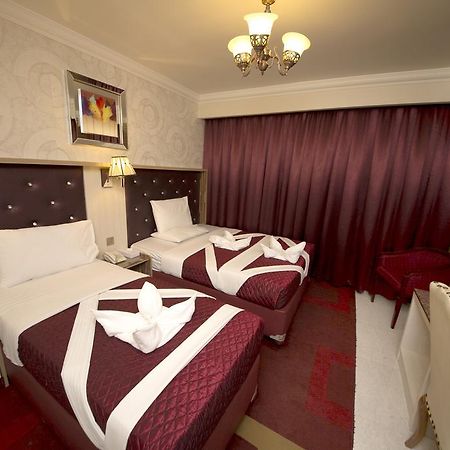 Sutchi Hotel Дубай Екстер'єр фото