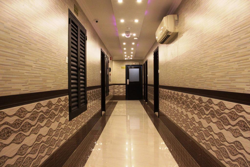 Sutchi Hotel Дубай Екстер'єр фото