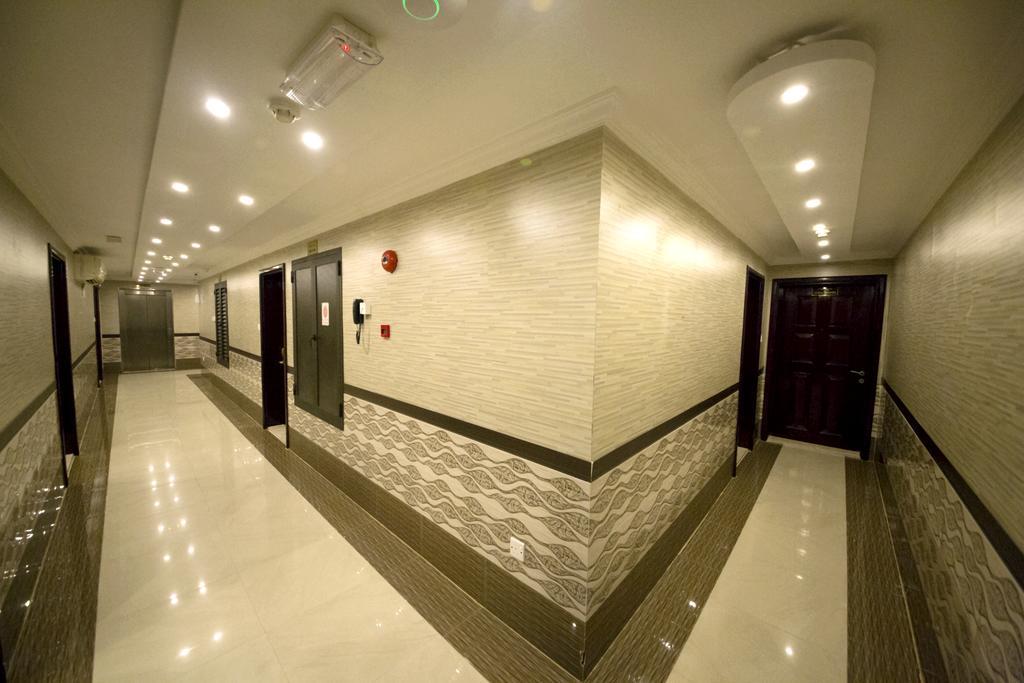 Sutchi Hotel Дубай Екстер'єр фото