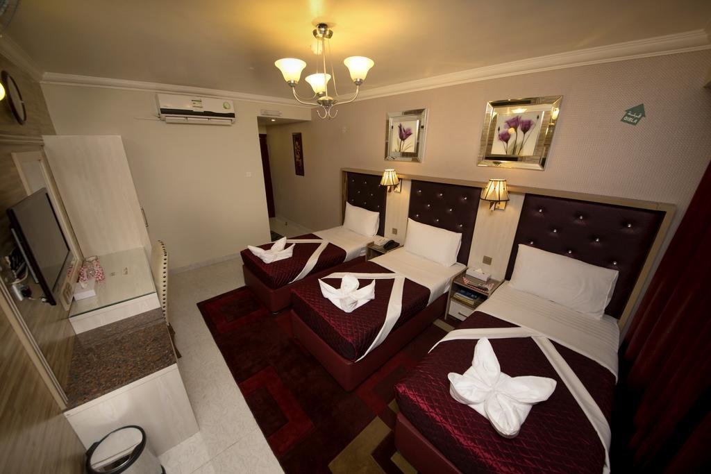 Sutchi Hotel Дубай Екстер'єр фото