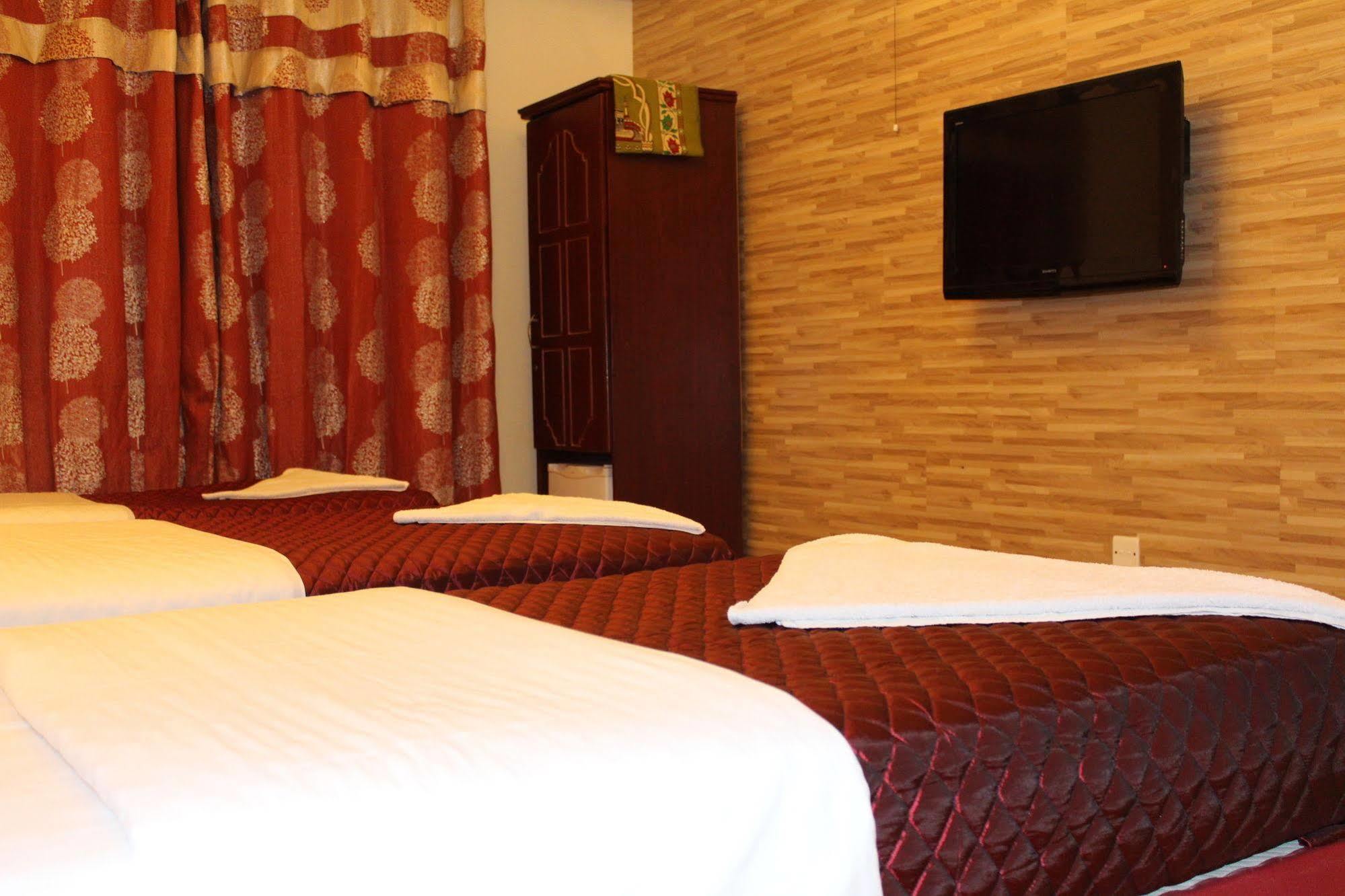 Sutchi Hotel Дубай Екстер'єр фото