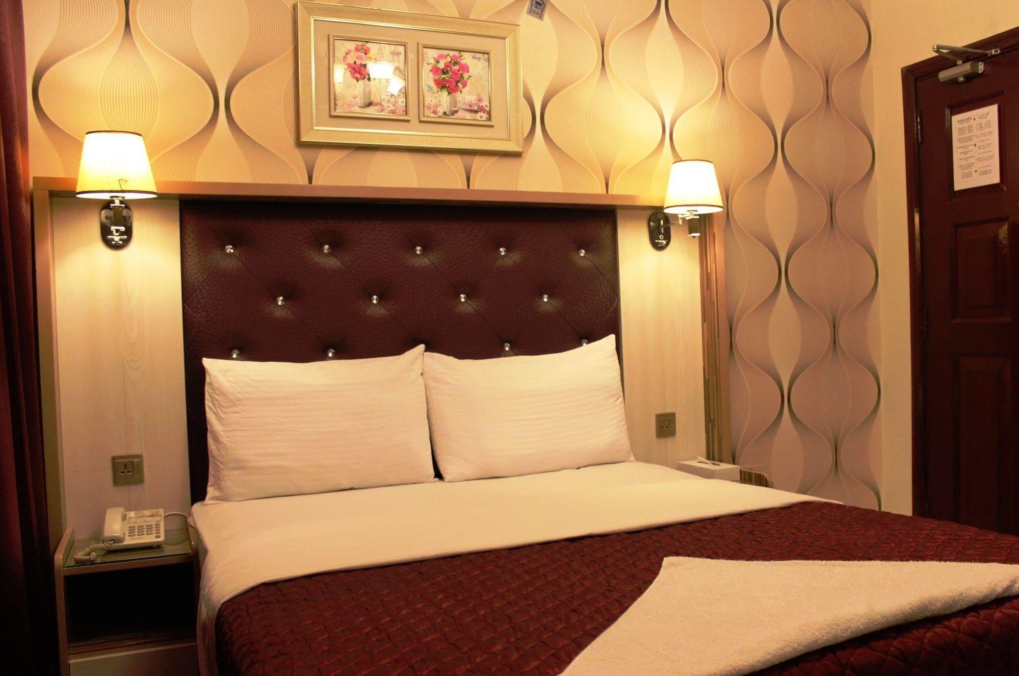 Sutchi Hotel Дубай Екстер'єр фото