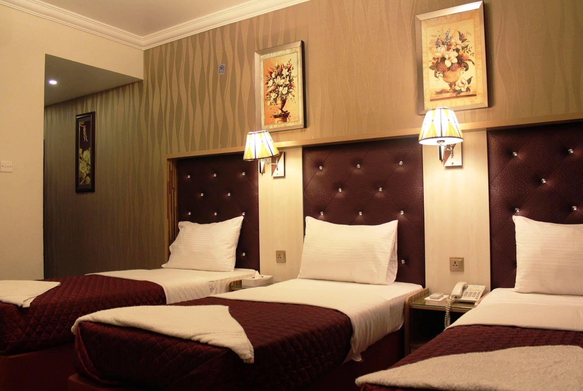 Sutchi Hotel Дубай Екстер'єр фото