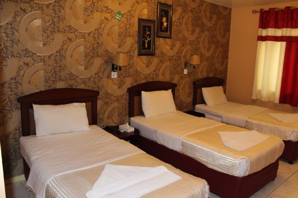 Sutchi Hotel Дубай Екстер'єр фото
